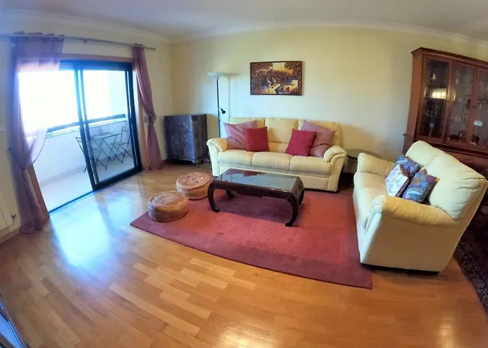 Lisbon 2 Bedroom With Balcony In Apartman *