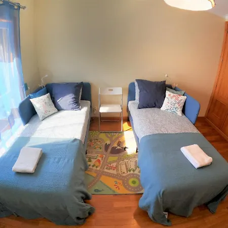 Lisbon 2 Bedroom With Balcony In *